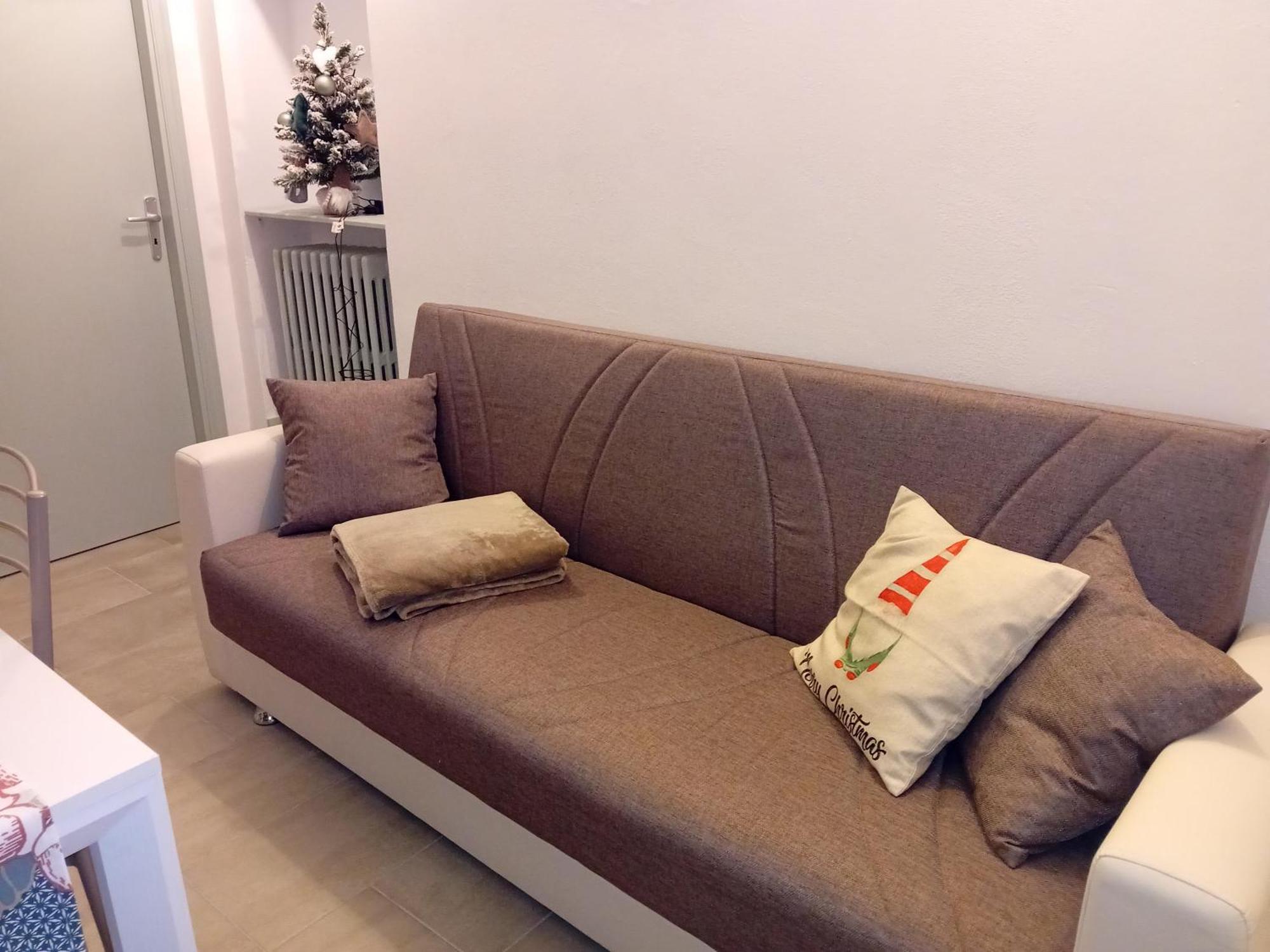 Petite Maison آستي المظهر الخارجي الصورة