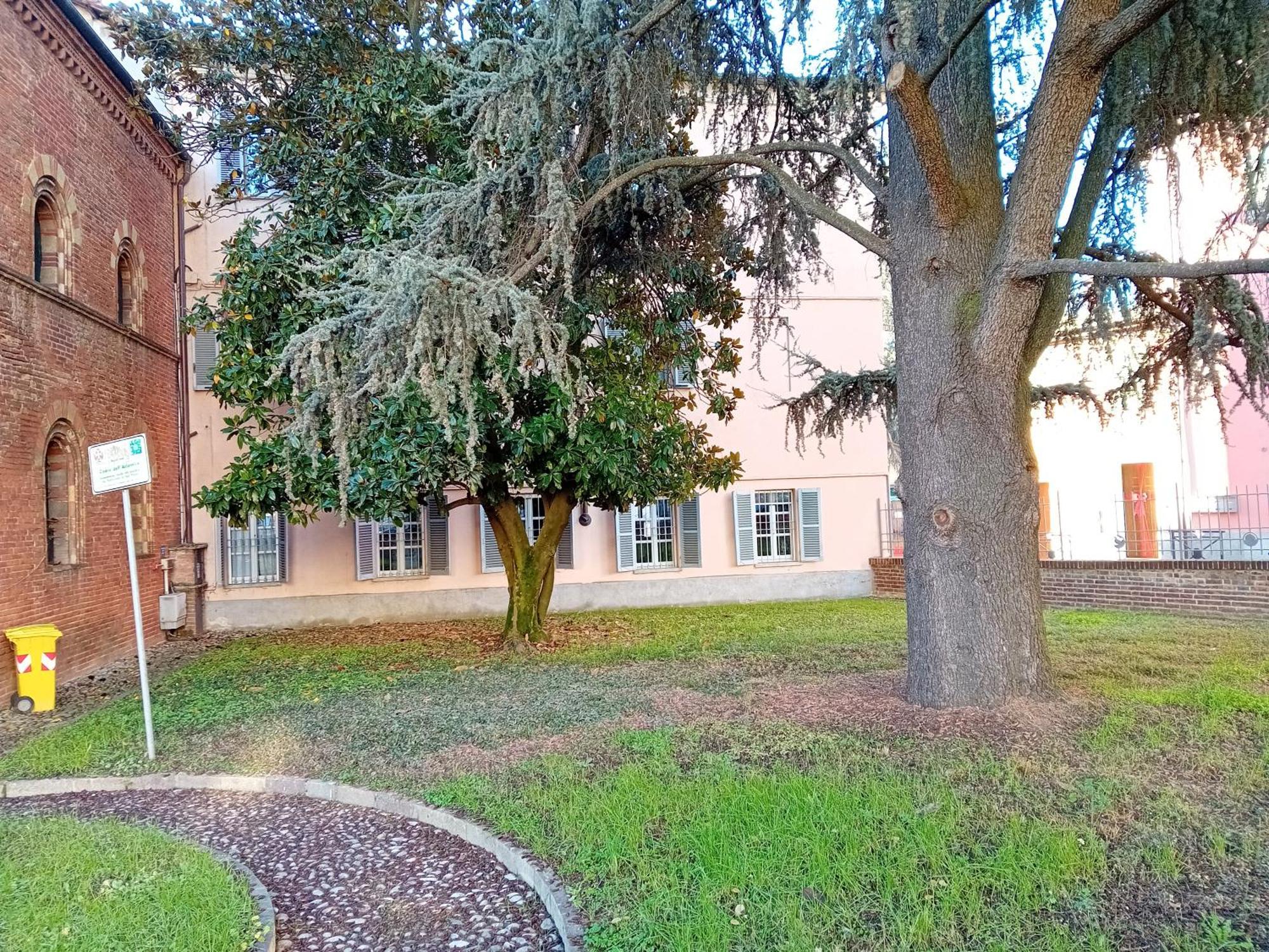 Petite Maison آستي المظهر الخارجي الصورة